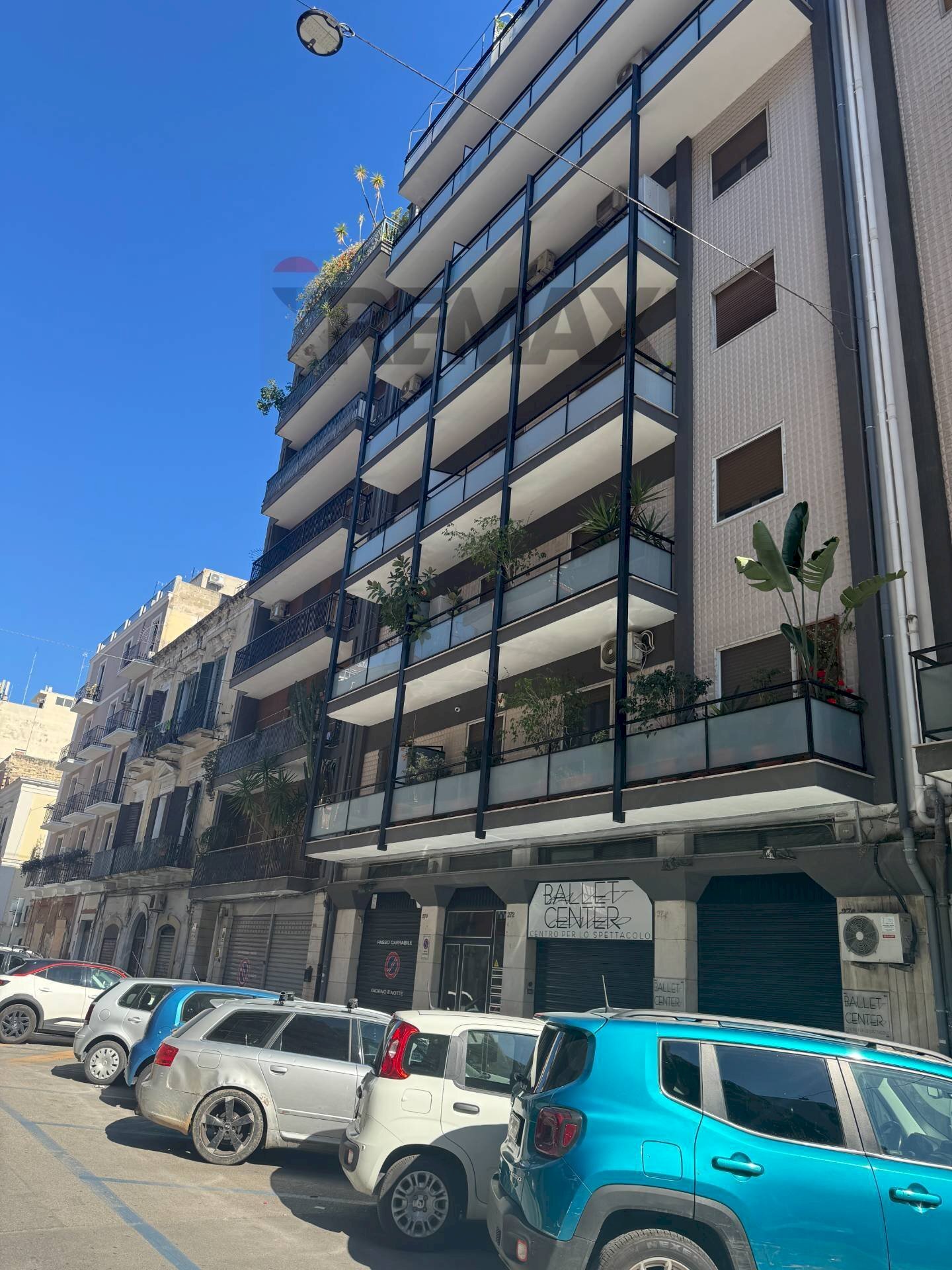 Edificio all\'aperto - Three-room apartment Via Alessandro Maria Calefati
272, Bari - photo 2