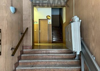 Ricezione / Lobby - Trilocale Via Alessandro Maria Calefati
 
272, Bari - foto 3