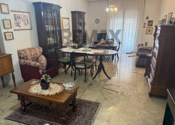 Sala da pranzo - Trilocale Via Alessandro Maria Calefati
 
272, Bari - foto 7