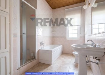 Bagno - Villa Via Ibiza
 
18, Quartu Sant'Elena - foto 10