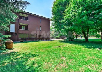 Foto 33 - Three-room apartment Via Bazzini
 
19, Carnate - photo 33