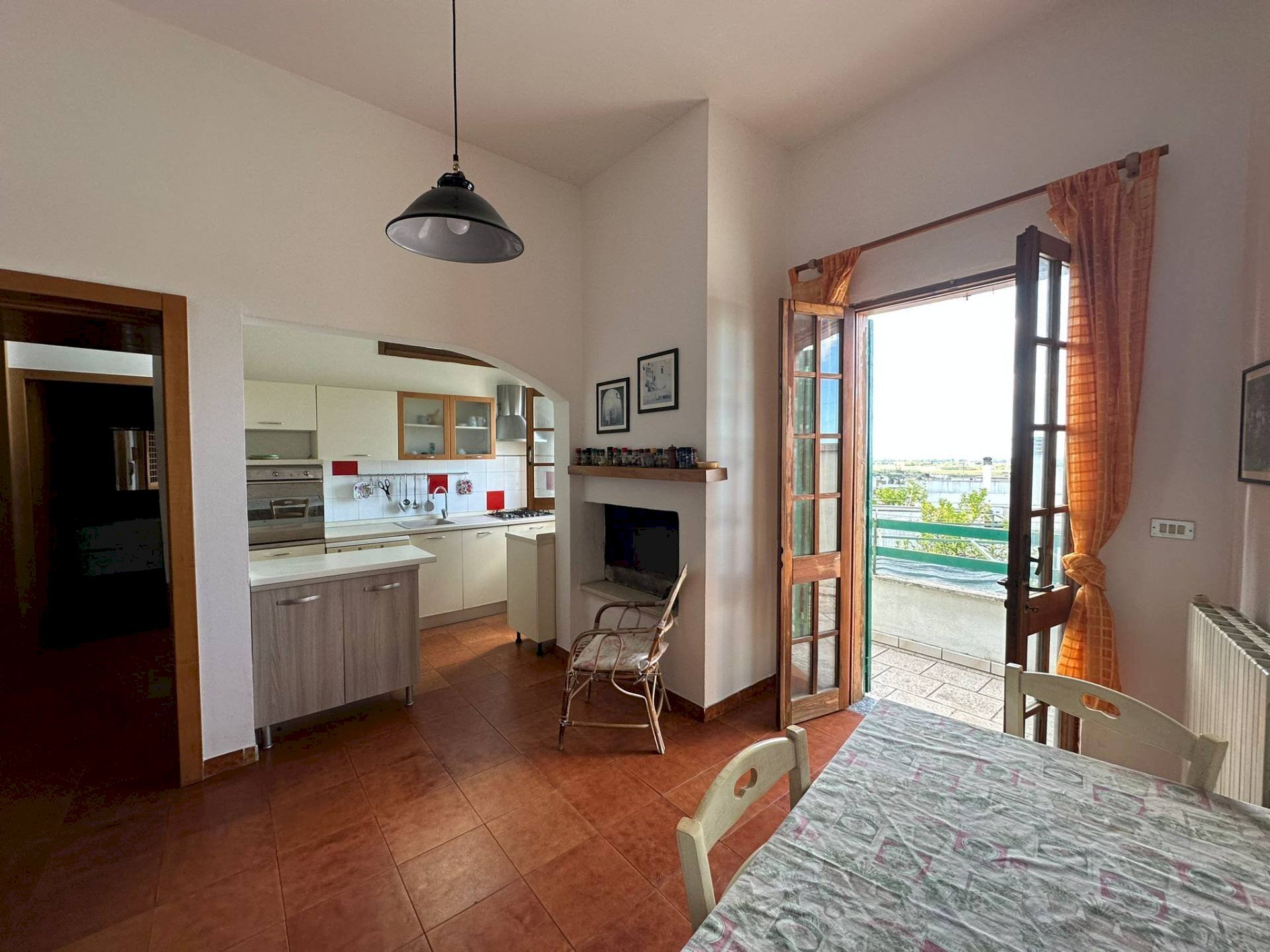 Foto 2 - Independent house Via zara
 
106, Matino - photo 2