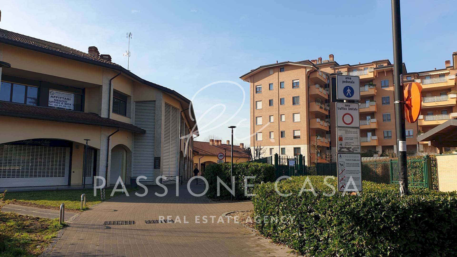 Foto 1 - Box Via Roma
 
23, Segrate - photo 1