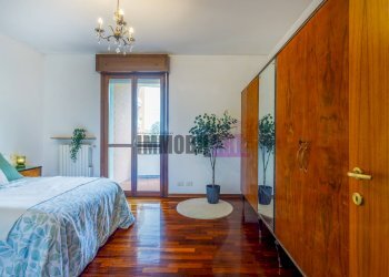 Foto 27 - Three-room apartment Via Gran Sasso D'italia
 
13/2, Reggio nell'Emilia - photo 27