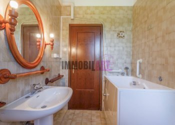Foto 25 - Three-room apartment Via Caravaggio
 
19, Reggio nell'Emilia - photo 25