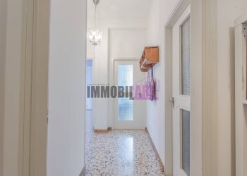 Foto 17 - Three-room apartment Via Selvapiana
 
1, Reggio nell'Emilia - photo 17