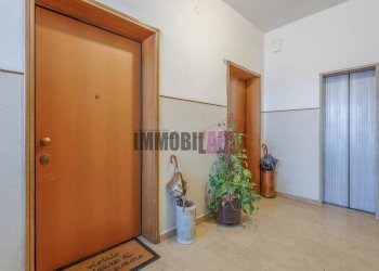 Foto 33 - Three-room apartment Via Selvapiana
 
1, Reggio nell'Emilia - photo 33