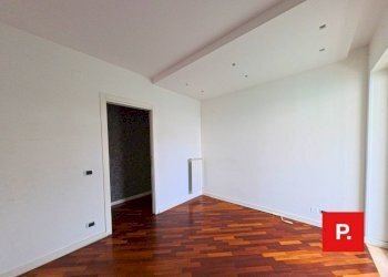 Foto 23 - Four-room apartment Via Acquaviva
170, Caserta - photo 23