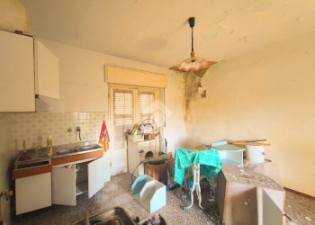 Casa indipendente Via Cereti, Sarezzano - foto 4