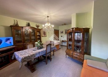 Three-room apartment Via Fratelli Cantoni, Oleggio - photo 13