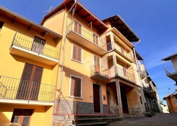 Casa semi indipendente Frazione Pratrivero, Valdilana - foto 2