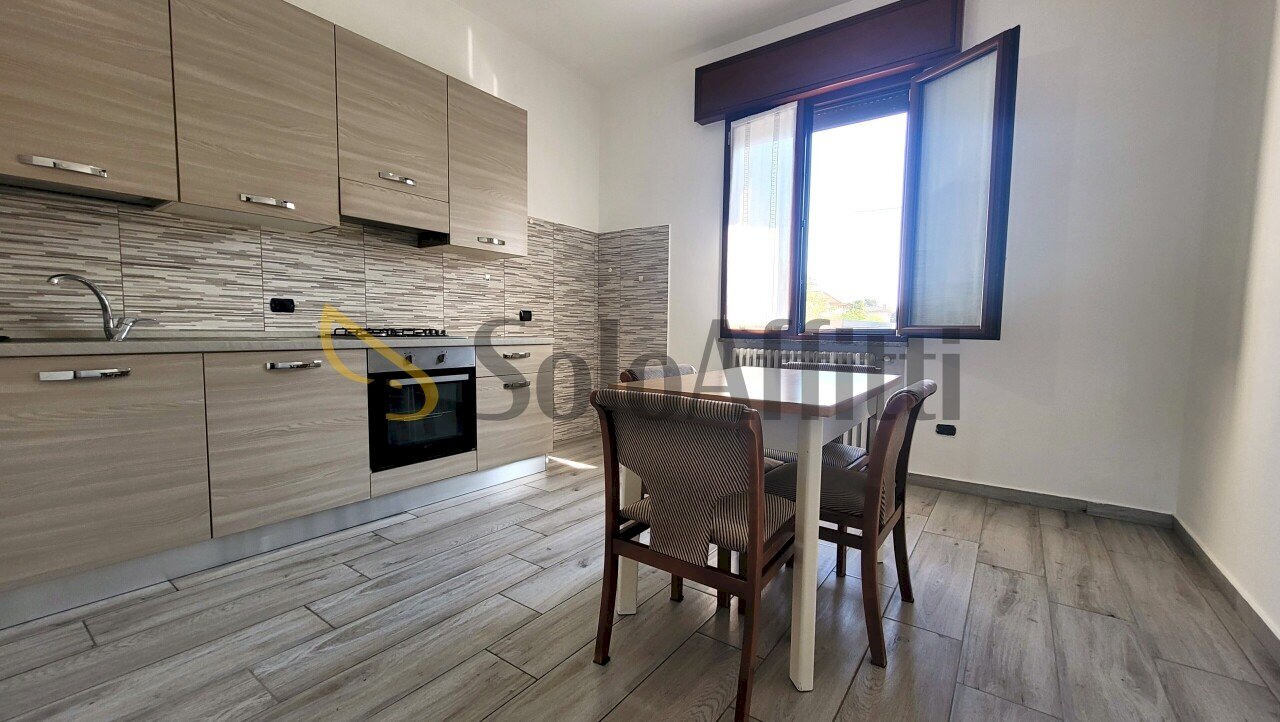 Cucina - Appartamento Via Santorre di Santarosa 14, Parabiago - foto 1