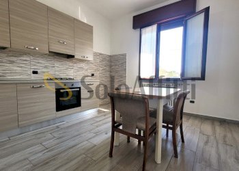 Cucina - Appartamento Via Santorre di Santarosa 14, Parabiago - foto 1