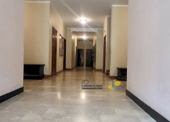 vano scala - Appartamento Borgo Santo Stefano 3, Parma - foto 7