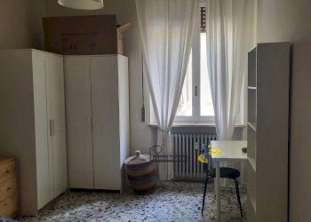 cameretta - Appartamento Borgo Santo Stefano 3, Parma - foto 9