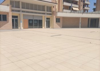 DILEOIMMOBILIARE VENDE MONOLOCALE CON TERRAZZO (1) - One-room apartment Pedaso - photo 16