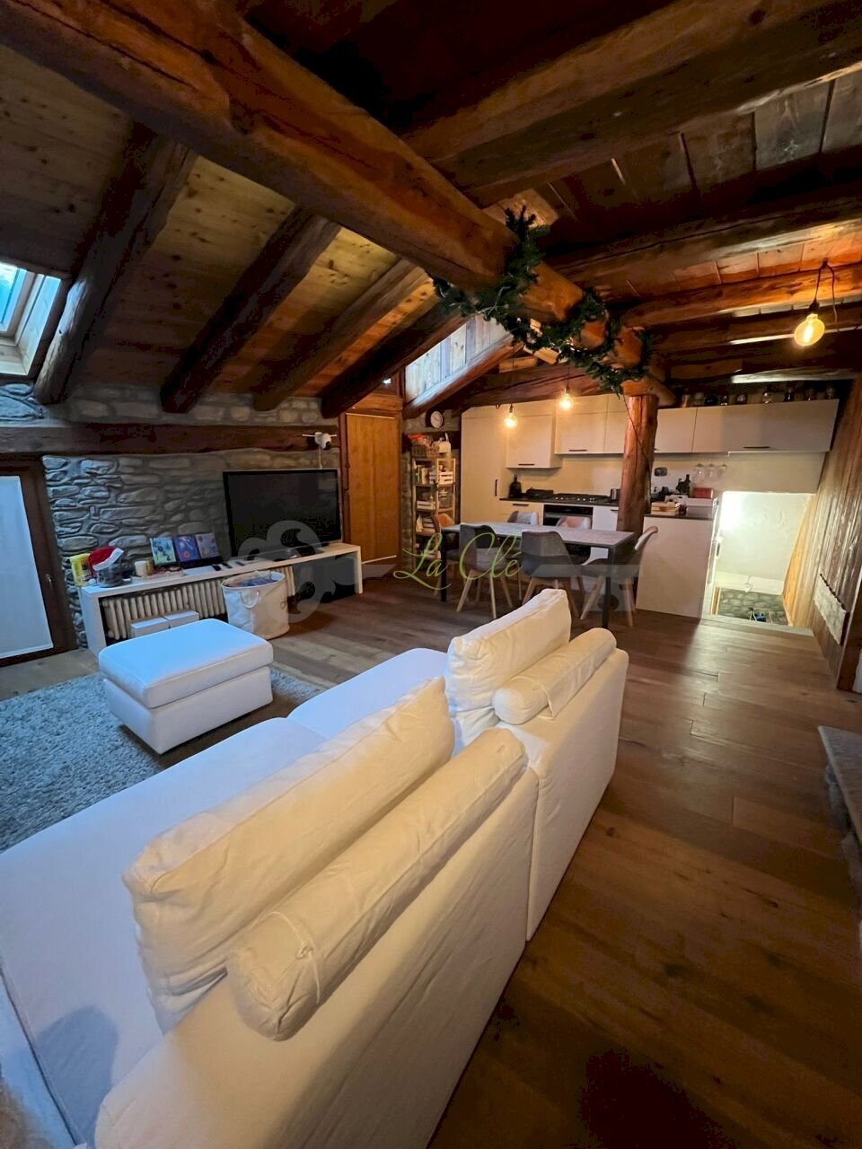 VENDITA COURMAYEUR - SOGGIORNO CON ZONA PRANZO E C - Appartamento Courmayeur - foto 3