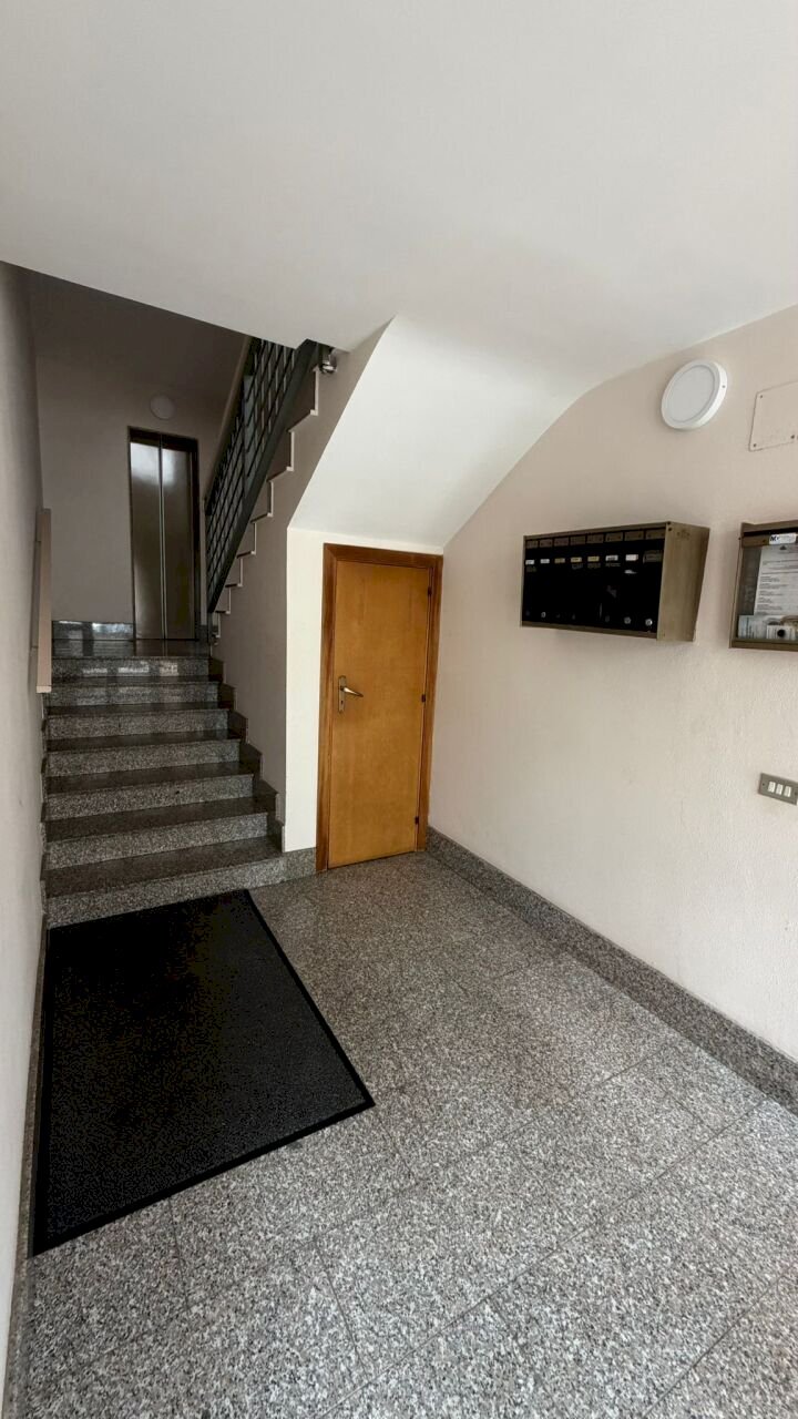 vano scala - Four-room apartment Strada Privata Ludovico Ariosto 7, Monopoli - photo 2