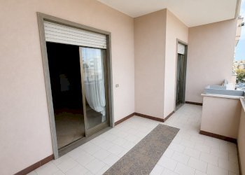 veranda - Four-room apartment Strada Privata Ludovico Ariosto 7, Monopoli - photo 5