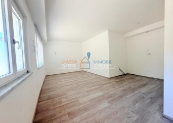 3 - Appartamento Via Giovanni Pascoli 24, Massa - foto 1