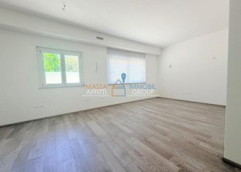 2 - Appartamento Via Giovanni Pascoli 24, Massa - foto 3
