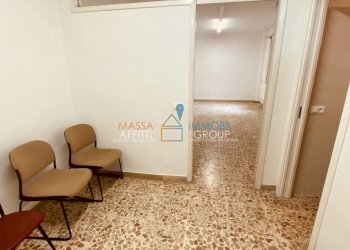 4 - Ufficio Galleria Sanzio 1, Massa - foto 2