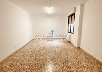 6 - Ufficio Galleria Sanzio 1, Massa - foto 4