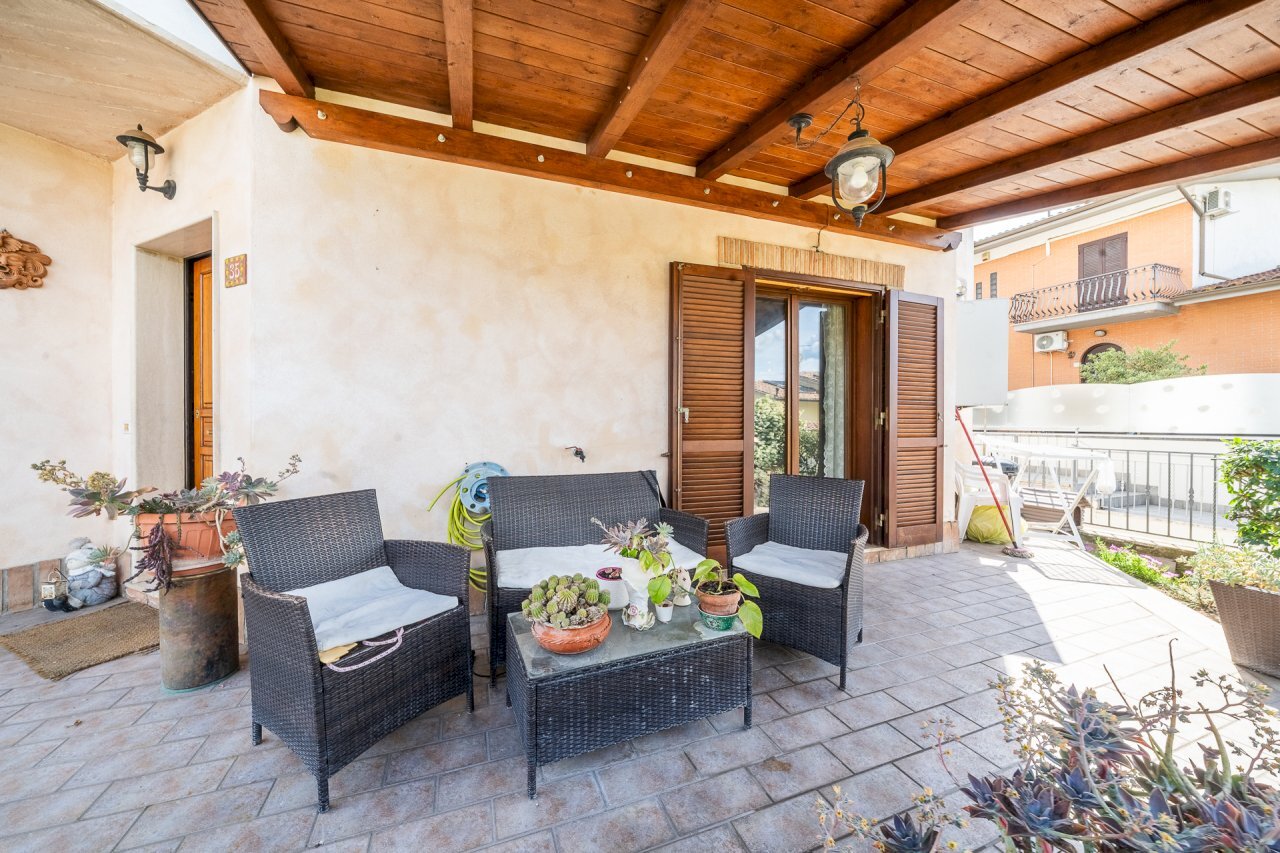 77 - Three-family Villa Via Formelluccio, Mentana - photo 2