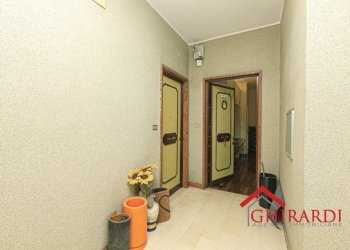 1.0 INGRESSO - Appartamento Via Chiaravagna 14A, Genova (zona Sestri Ponente) - foto 1