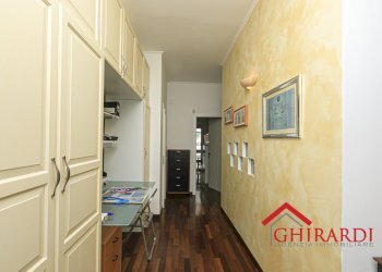 7.0 CORRIDOIO - Appartamento Via Chiaravagna 14A, Genova (zona Sestri Ponente) - foto 21