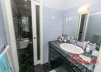 6.1 BAGNO 1.jpg - Appartamento VIA BRISCATA 33, Genova (zona Sestri Ponente) - foto 24
