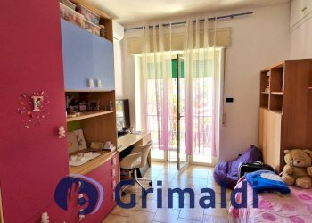 96 - Four-room apartment Via Edoardo Nicolardi 2, Napoli (neighborhood Colli Aminei) - photo 17