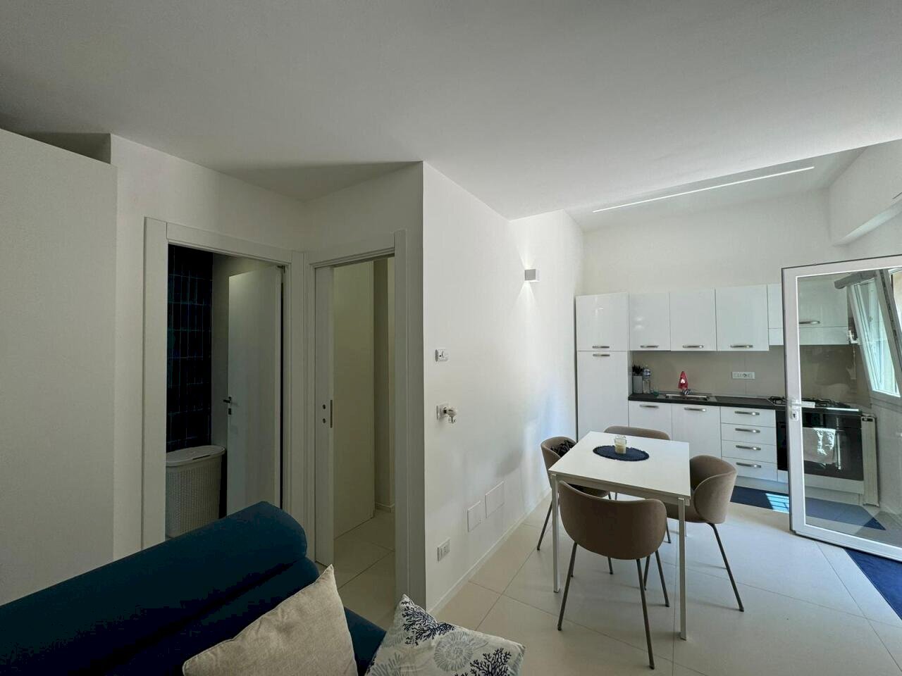 14953fff-14f0-4b83-b97a-9b865ace2619 - Two-room apartment Viale dell'Olimpo, Palermo - photo 3