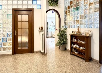 Four-room apartment Via della Repubblica, Roccavione - photo 2