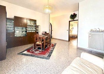 Four-room apartment Via della Repubblica, Roccavione - photo 8