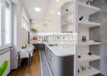 Portion of a house Concorezzo - photo 8