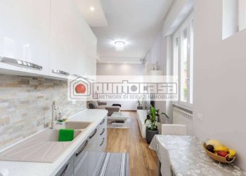 Portion of a house Concorezzo - photo 11