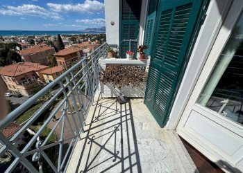 Two-room apartment Bordighera - photo 4