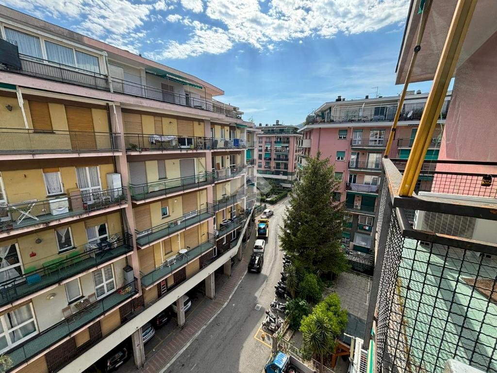 Two-room apartment Via Francesco Baracca, Rapallo - photo 1