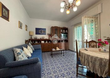 Two-room apartment Via Francesco Baracca, Rapallo - photo 10