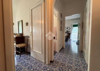 Two-room apartment Via Francesco Baracca, Rapallo - photo 14