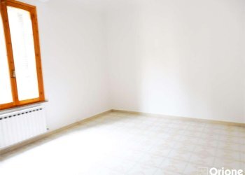 Four-room apartment Modena - photo 5