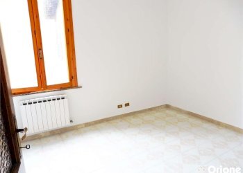 Four-room apartment Modena - photo 6