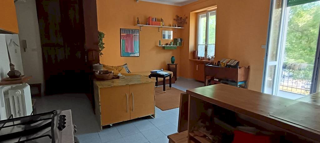Two-room apartment Torino (neighborhood Parella) - photo 3