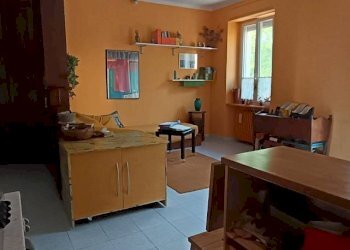 Two-room apartment Torino (neighborhood Parella) - photo 3