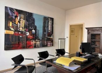 Appartamento Modena (zona Centro Storico) - foto 1