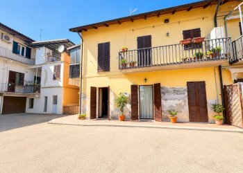 Townhouse Asti - photo 1