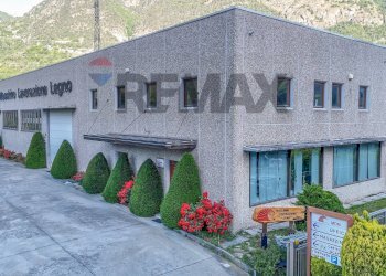 Shed Freydox, 15 
 Capoluogo, Champdepraz - photo 1