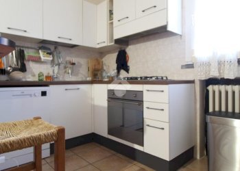 Four-room apartment Via L. Ariosto, Bagnolo in Piano - photo 6