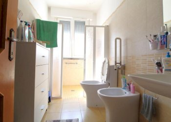 Four-room apartment Via L. Ariosto, Bagnolo in Piano - photo 17